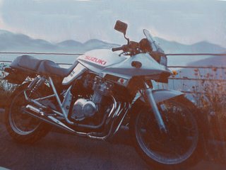 gimp2で加工したバイクの古い写真