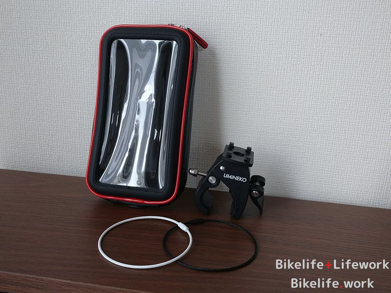 ケース式のスマホホルダー